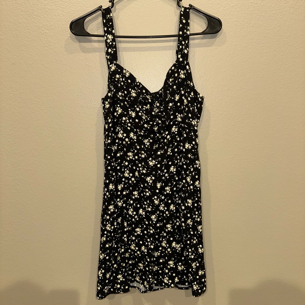 Old Navy Black Dress with White and Yellow Floral Pattern